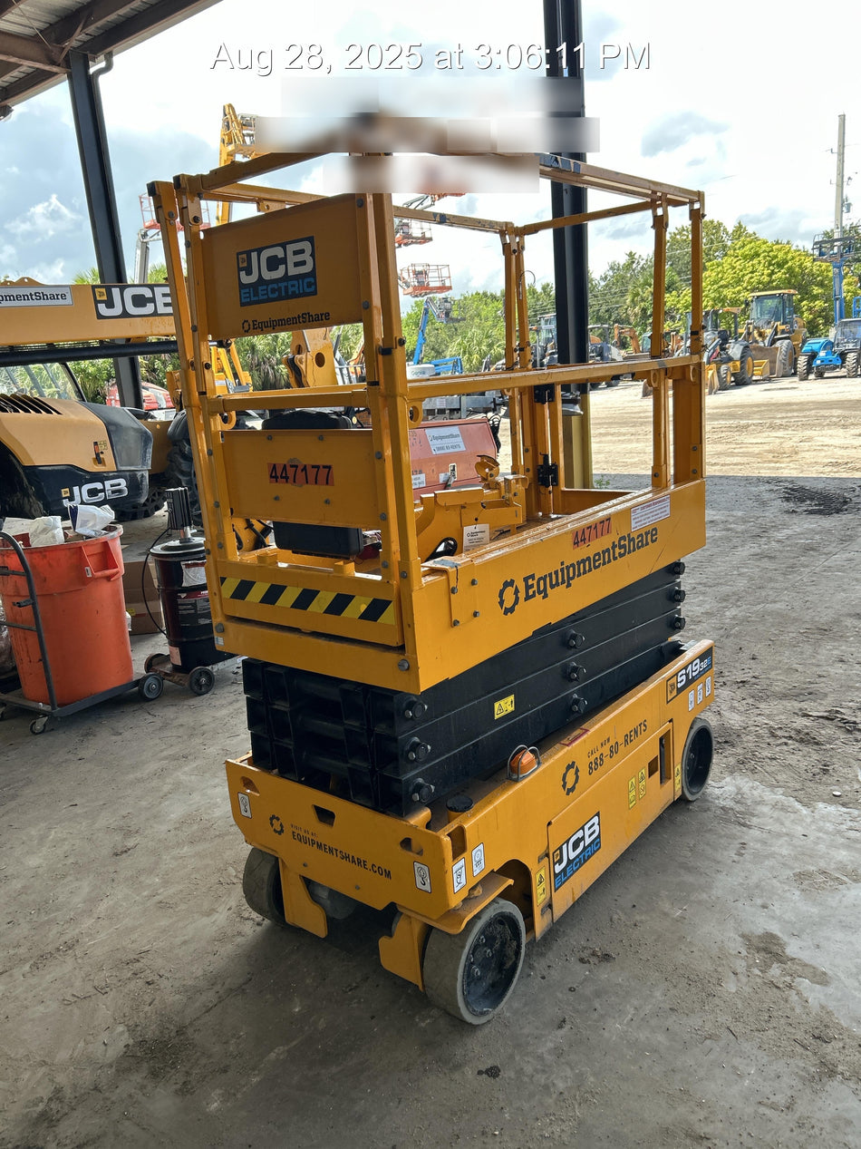 2024 JCB S1932E