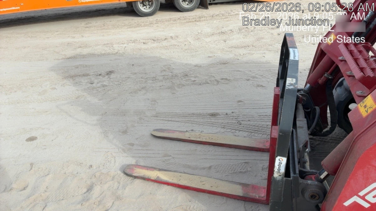 2024 ARROW MATERIAL HANDLING 24" Pallet Fork Frame