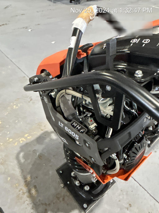 2024 HUSQVARNA LT6005