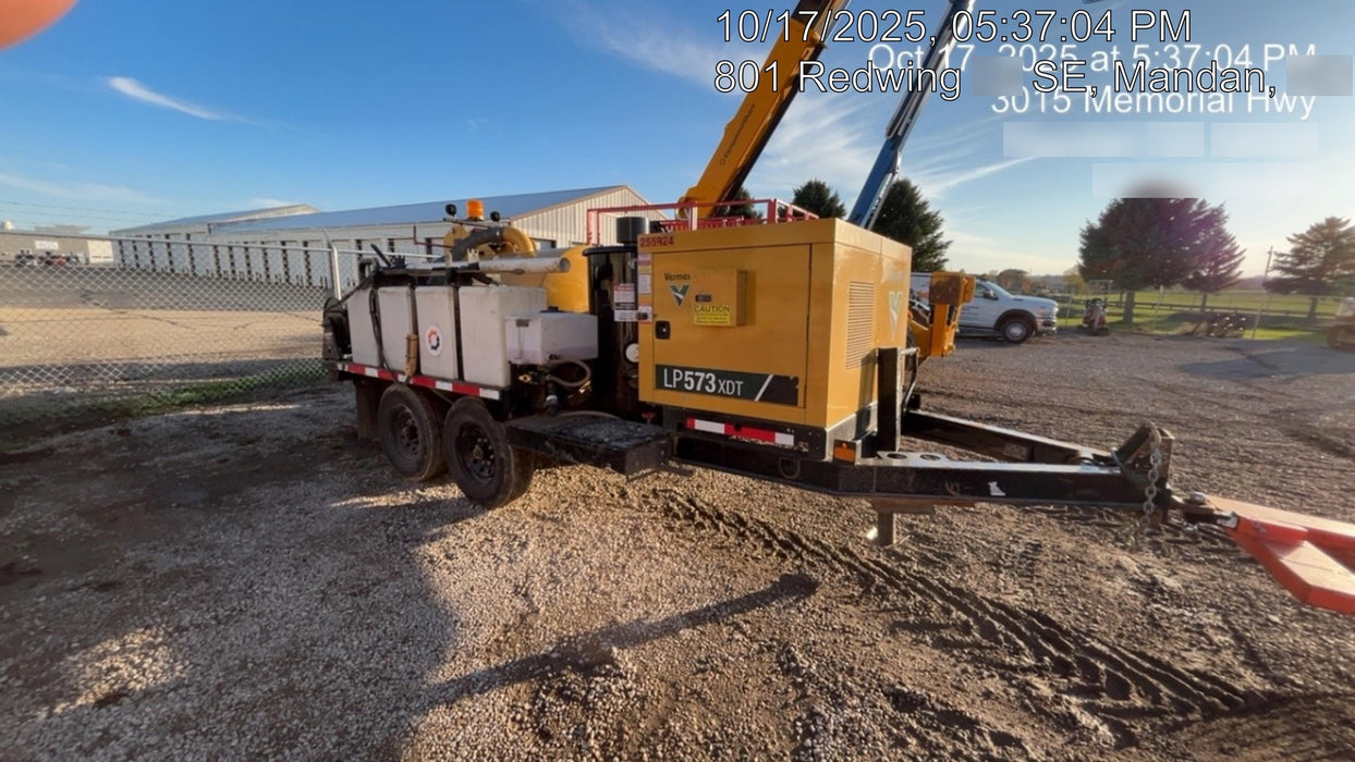 2022 VAC-TRON LP573XDT