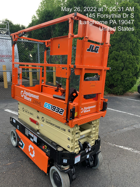 2022 JLG ES1932