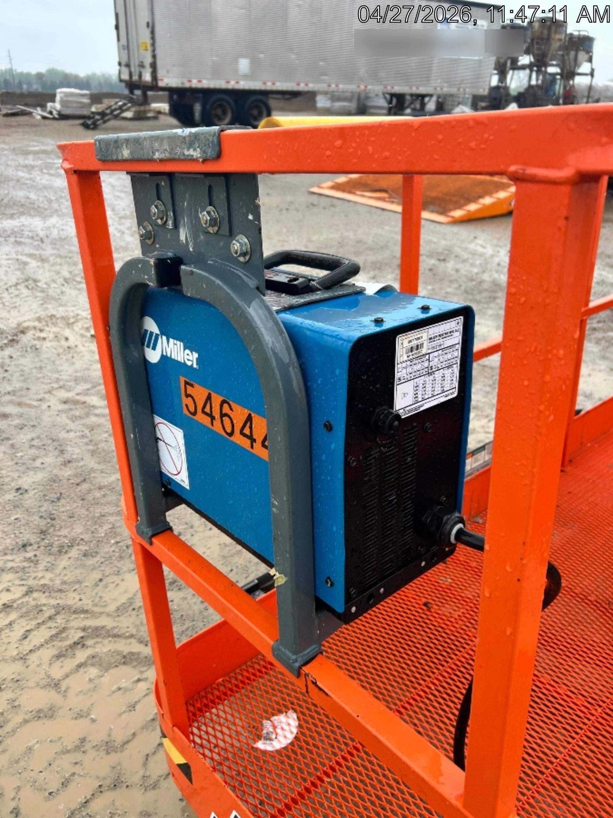 2025 MILLER ELECTRIC CST-282