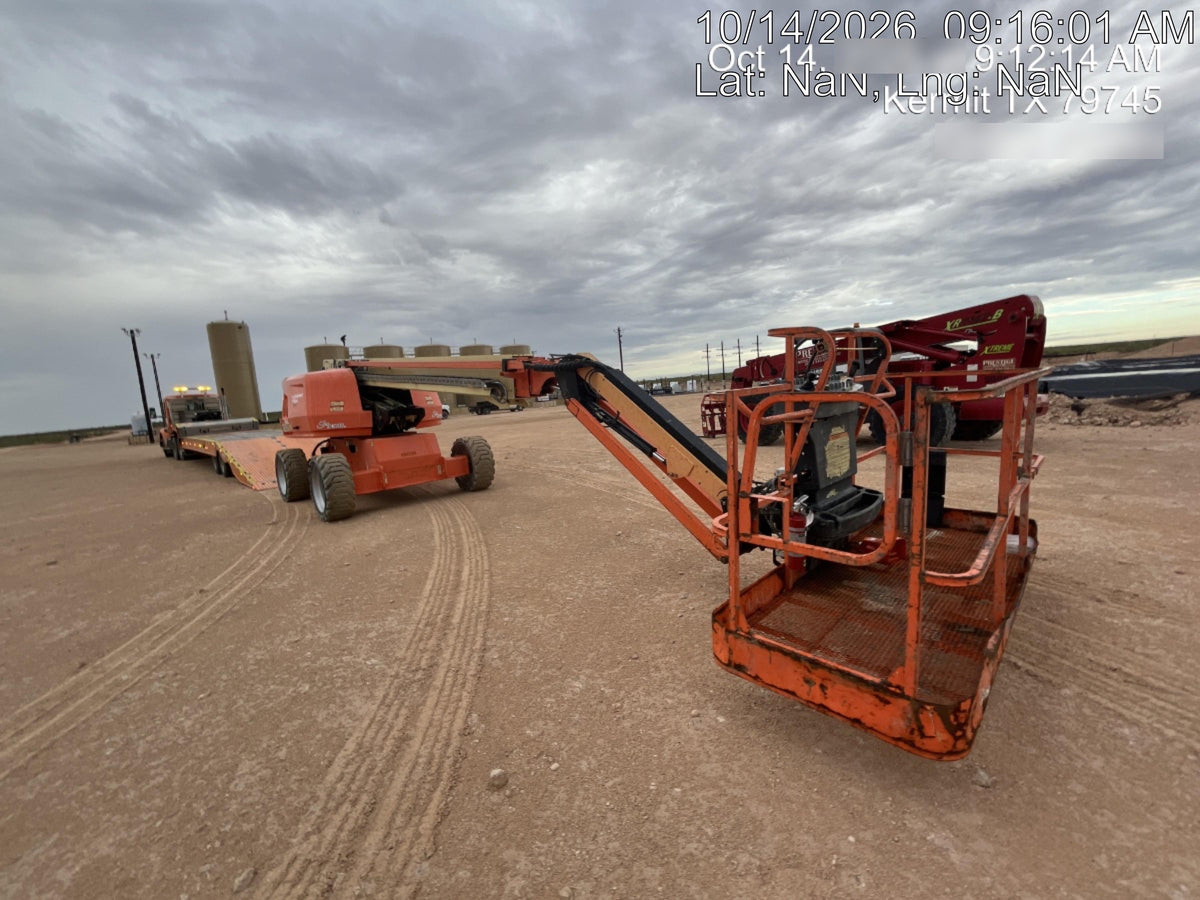 2022 JLG 660SJ