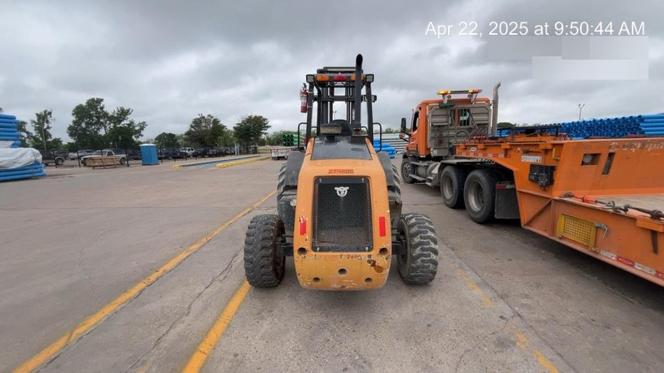 2023 CASE 588H