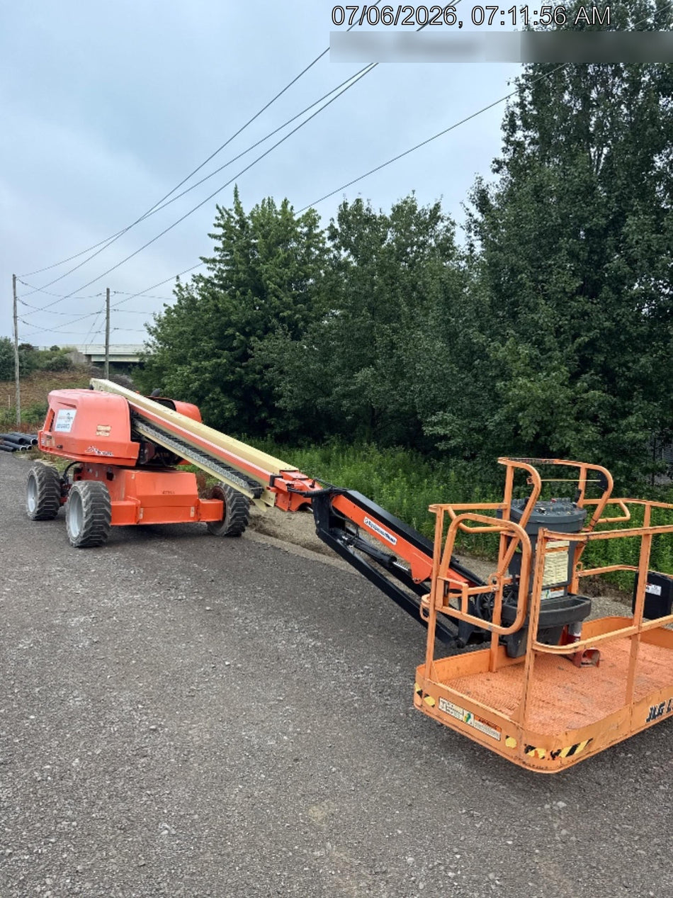 2019 JLG 660SJ