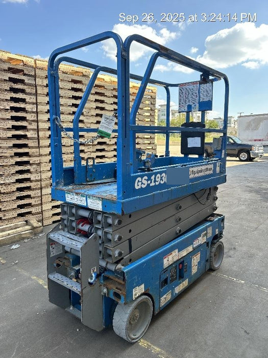 2018 Genie GS-1930 Genie GS-1930 Scissor Lift w/Standard Options