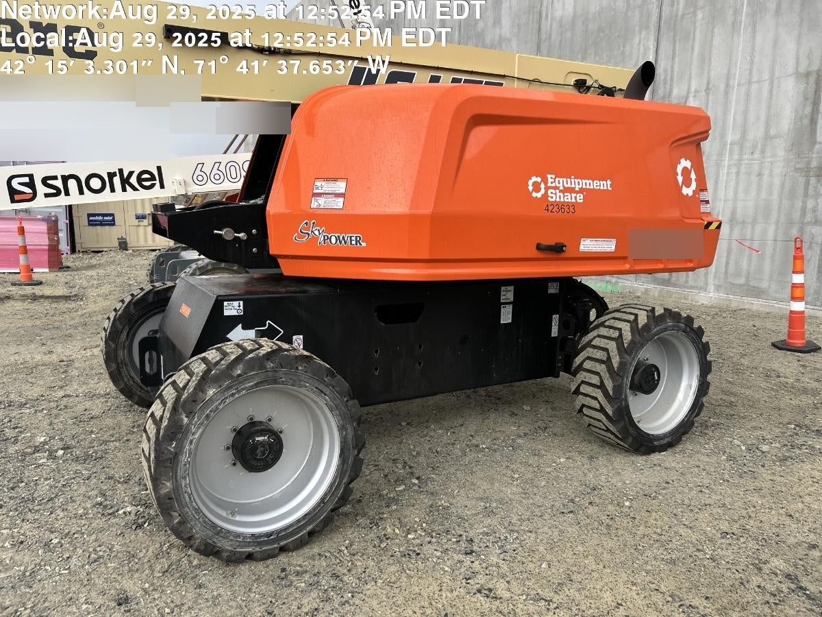 2024 JLG 660SJ