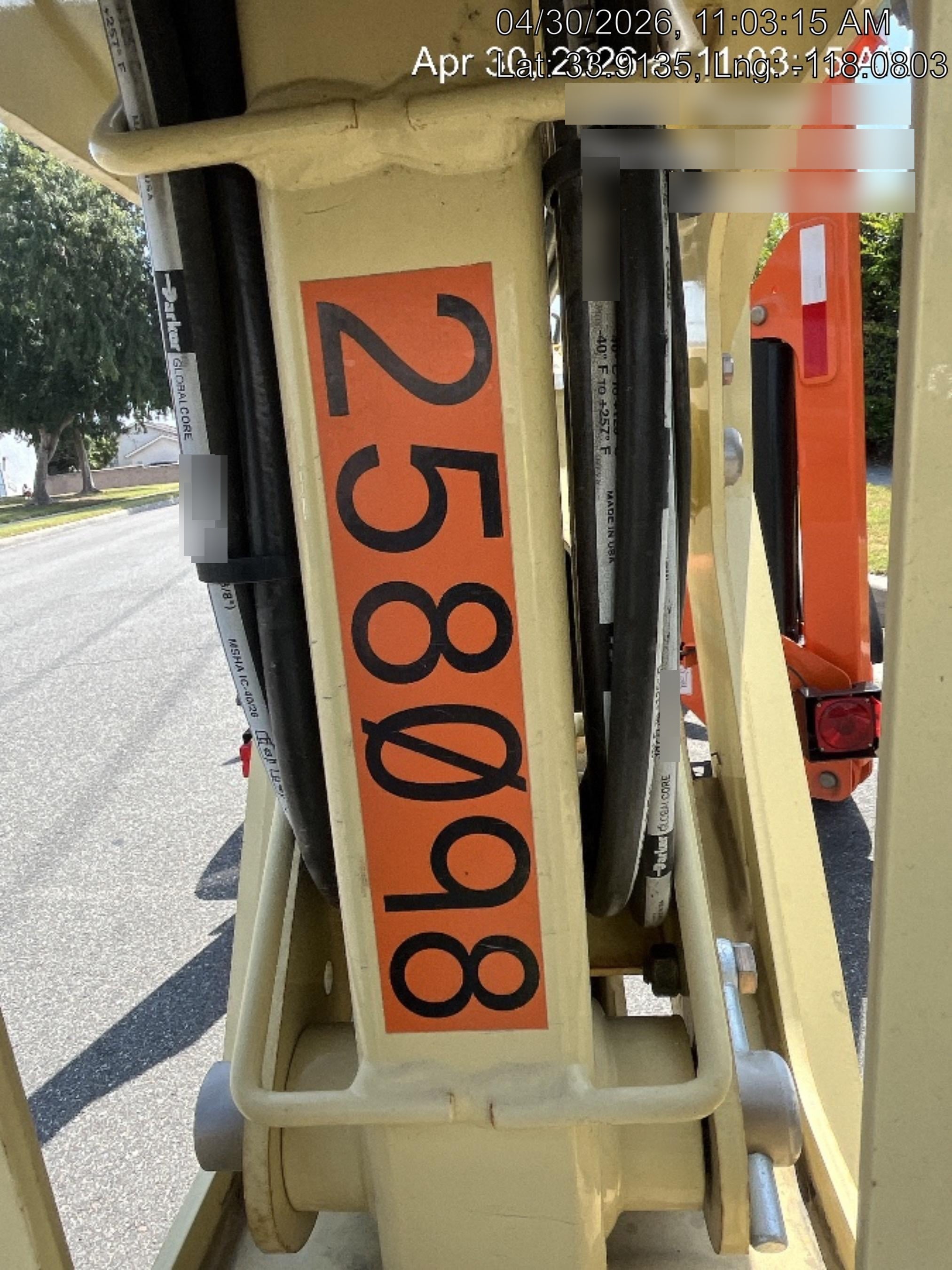 2022 JLG T500J