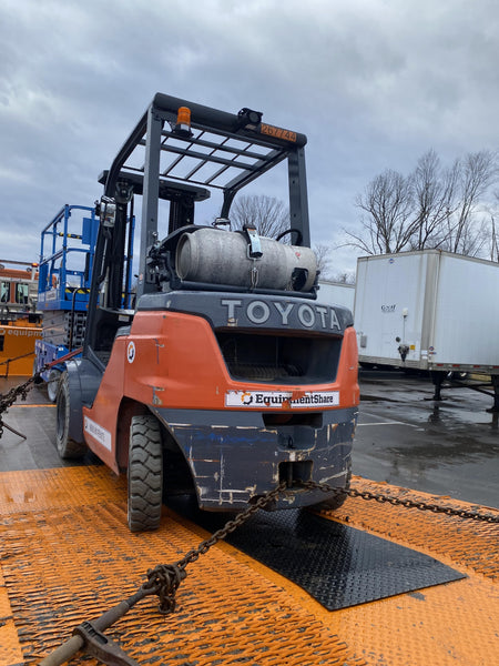 2022 TOYOTA 50-8FGU25