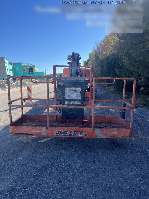 2018 JLG 660SJ
