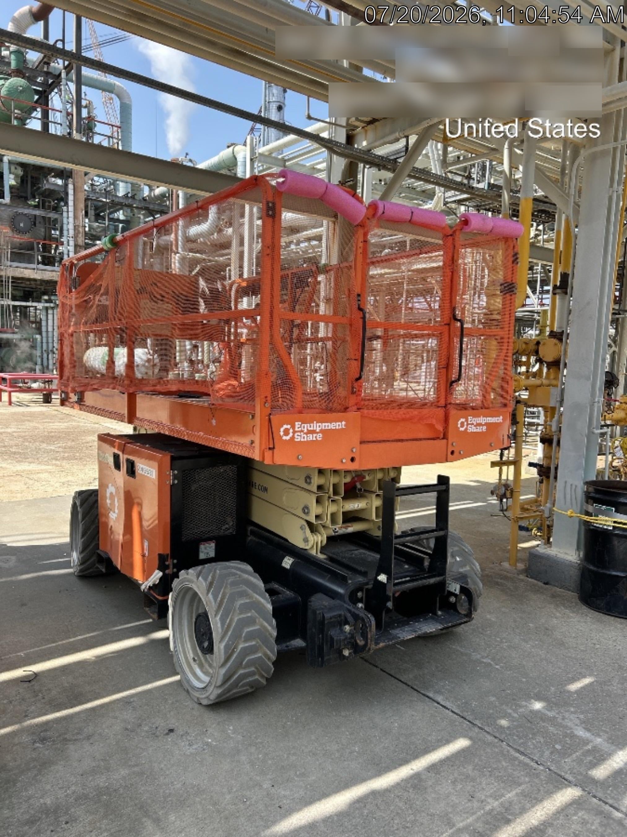 2022 JLG RT2669