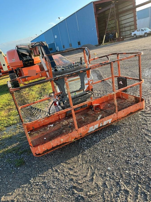 2019 JLG 660SJ