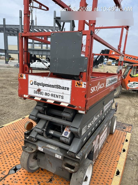 2020 Skyjack SJIII-3226 Solid NM Tires, Half height spring hinged entry gate, Dual Beacons