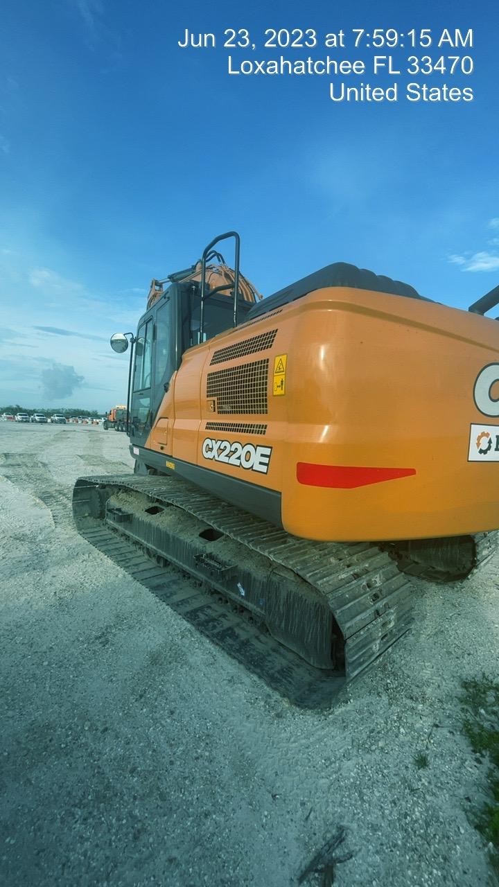 2023 CASE CX220E