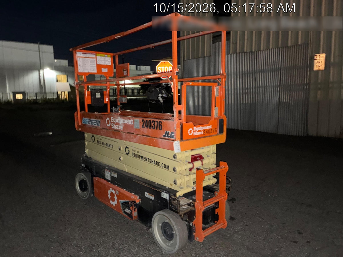 2022 JLG ES2632