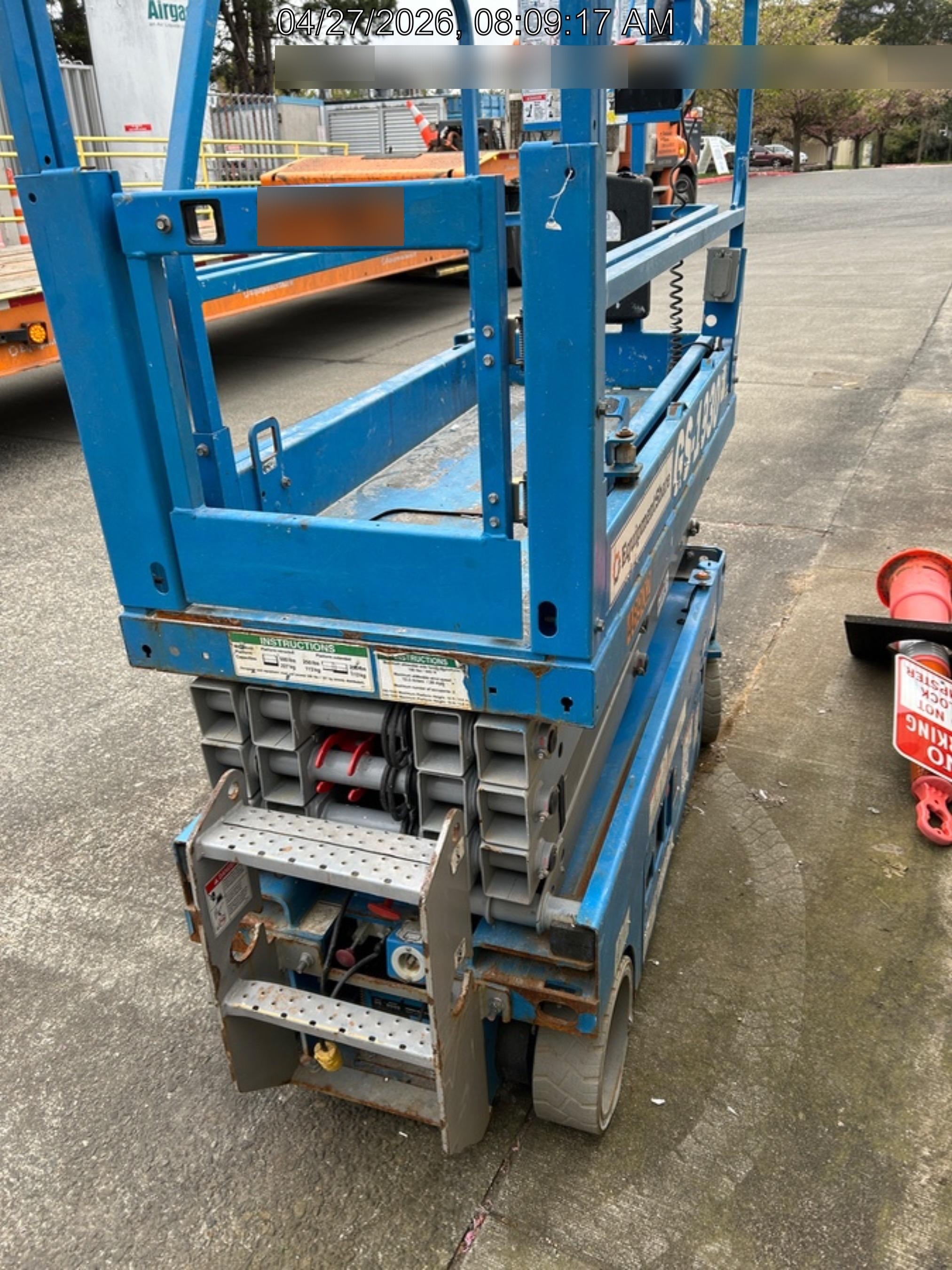 2019 Genie GS-1930 Half Height Swing Gate, 800W Inverter