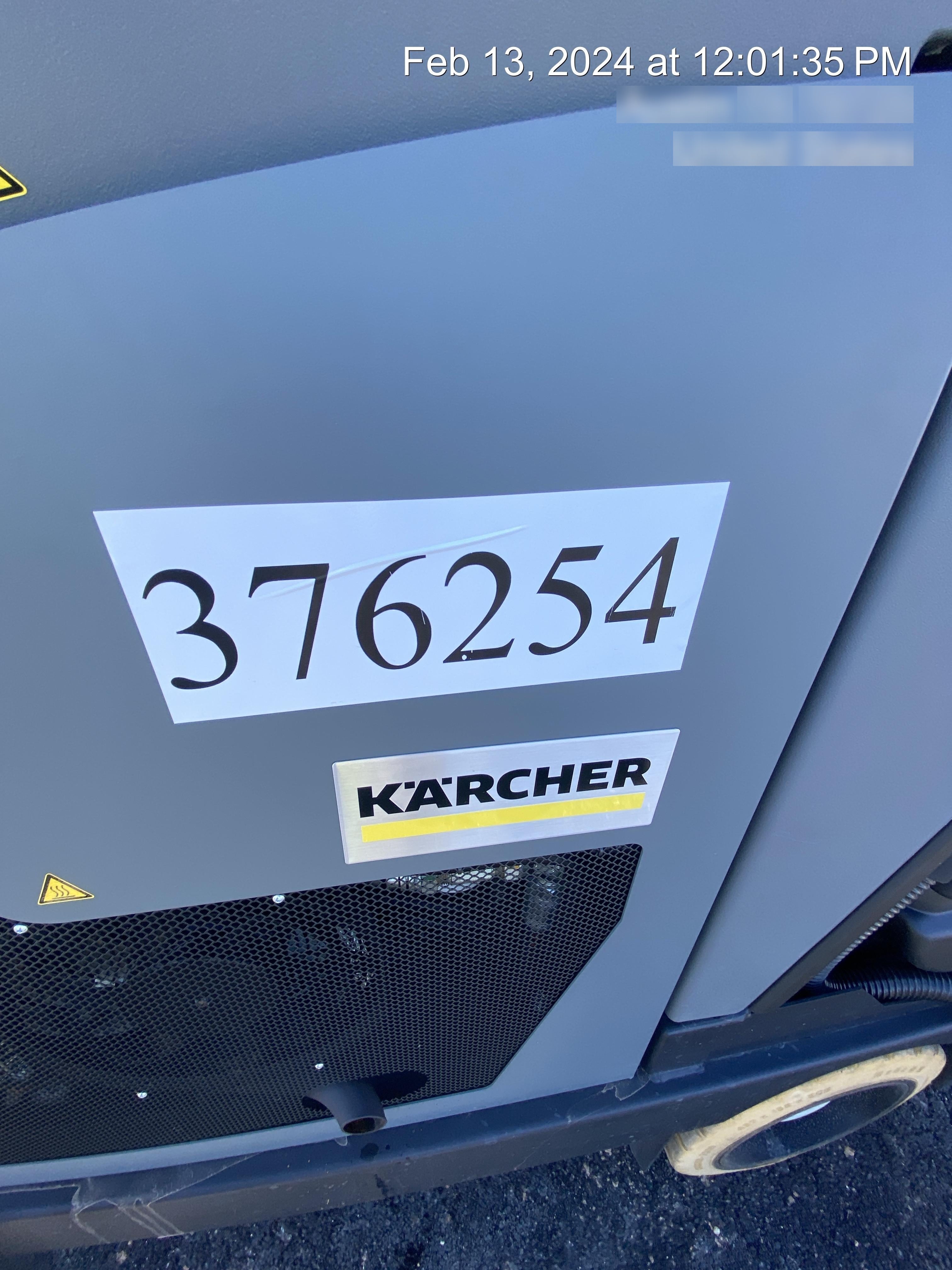 2024 KARCHER B 300 R