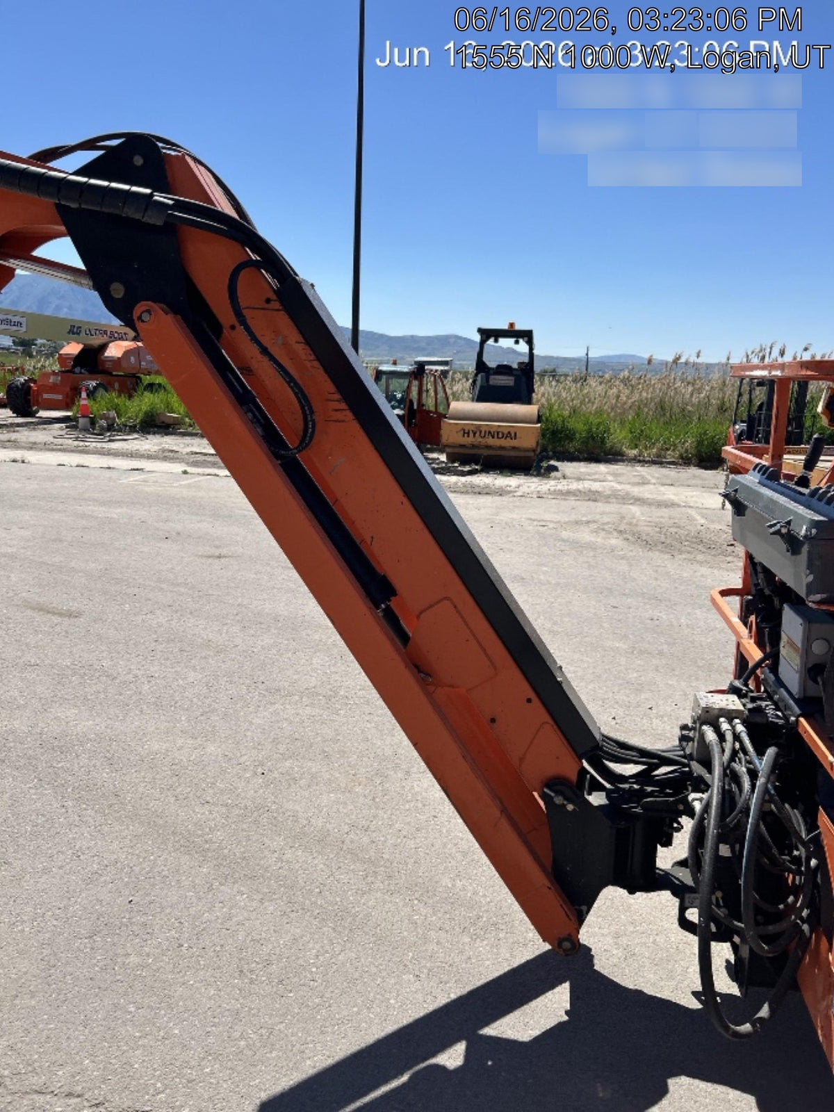 2020 JLG 660SJ