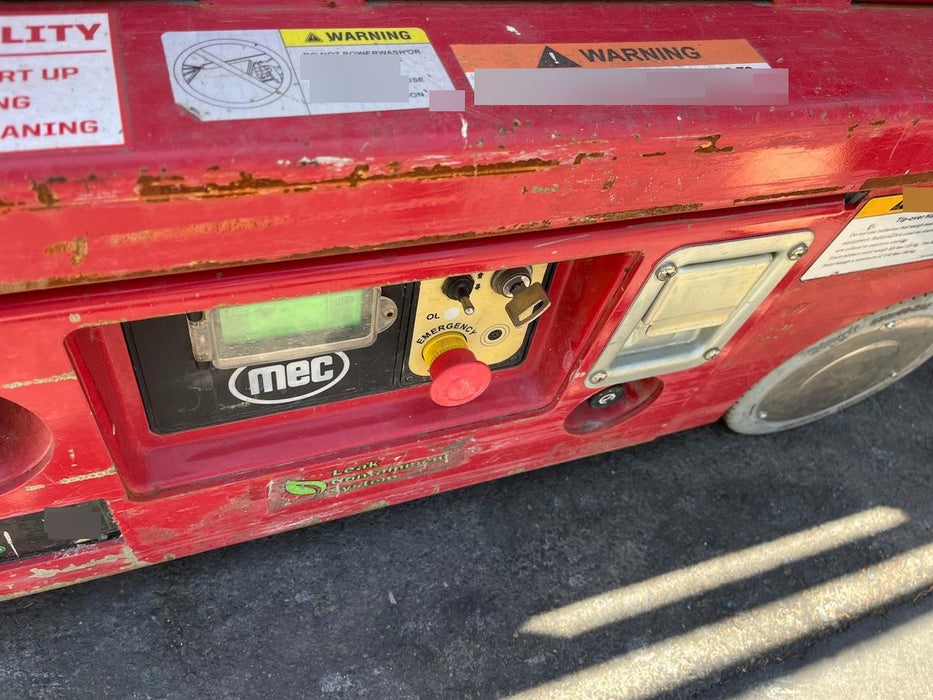 2020 MEC 1330SE Solid NM Tires, Steel Swing out Doors, LCS, Beacon, 900W Inverter