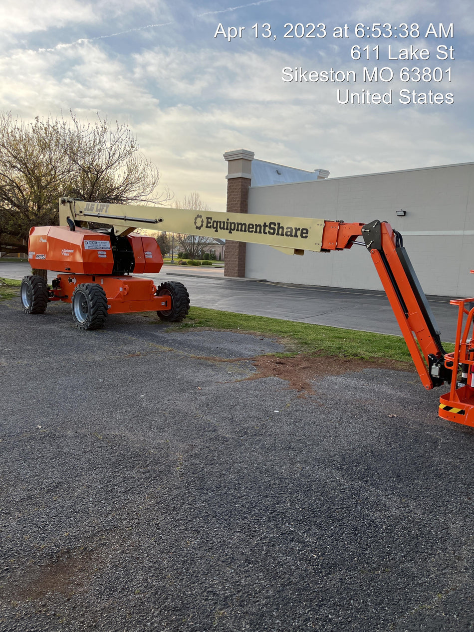 2023 JLG 860SJ