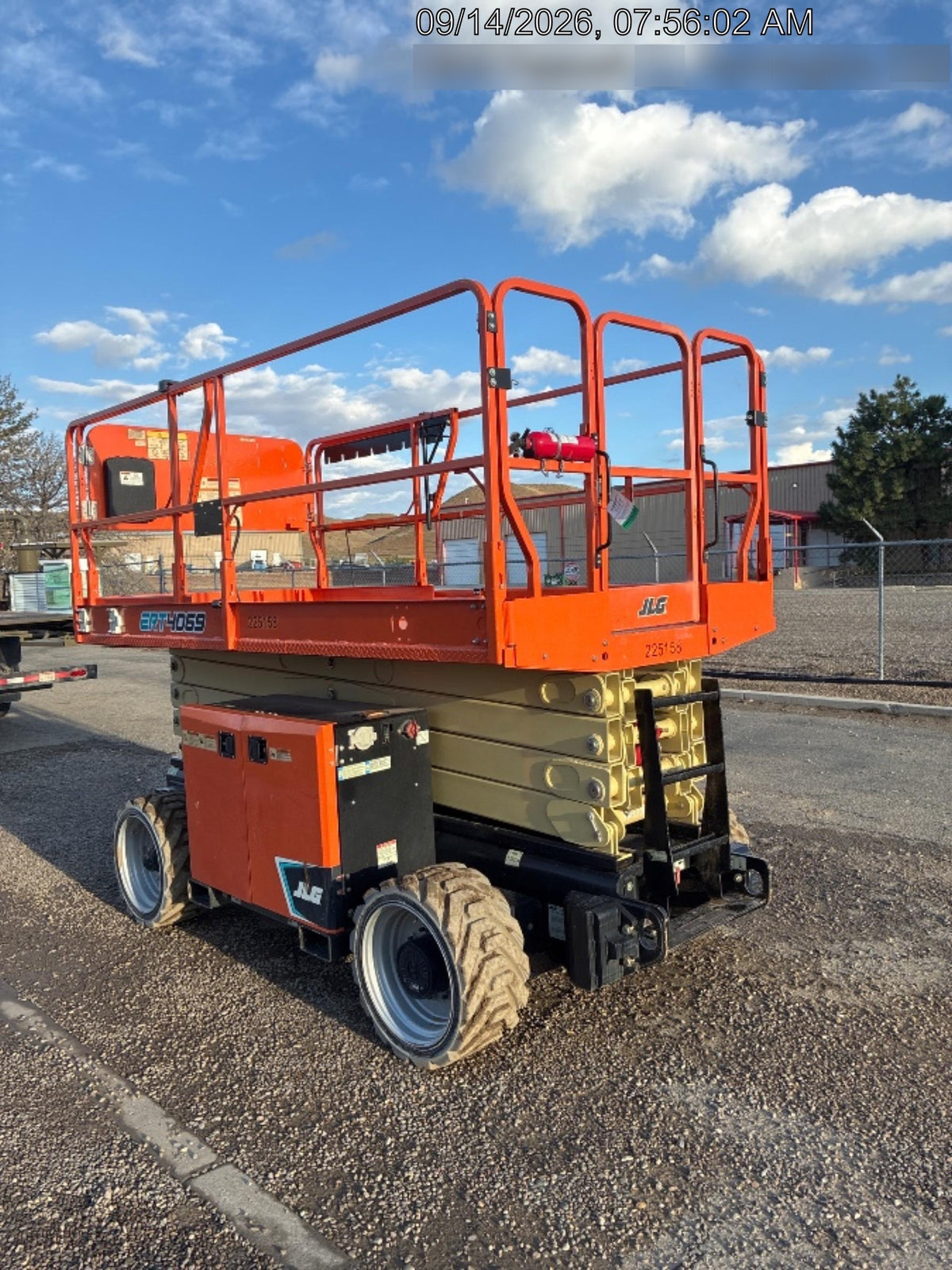 2022 JLG ERT4069
