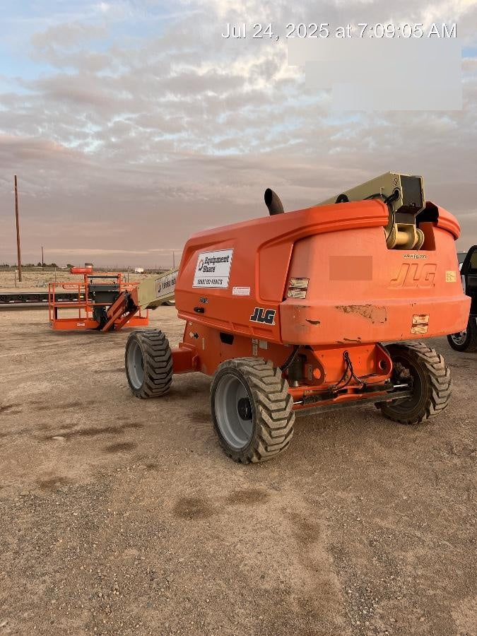 2019 JLG 660SJ