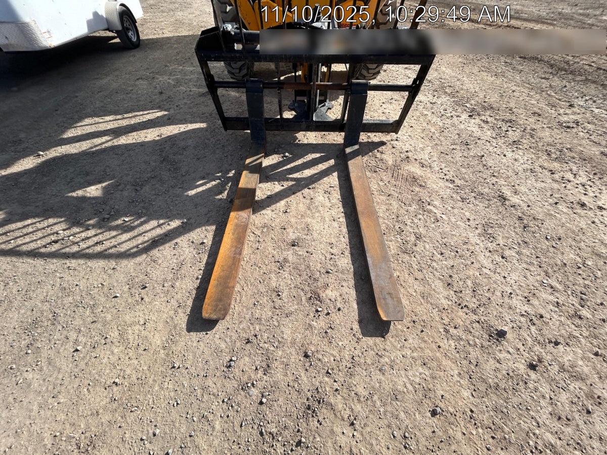 2021 JCB 332/E5286