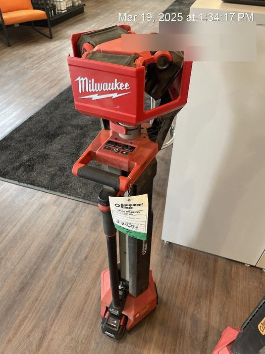 2022 MILWAUKEE 2136-20