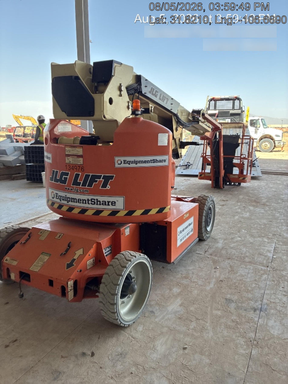 2021 JLG E400AJP Narrow
