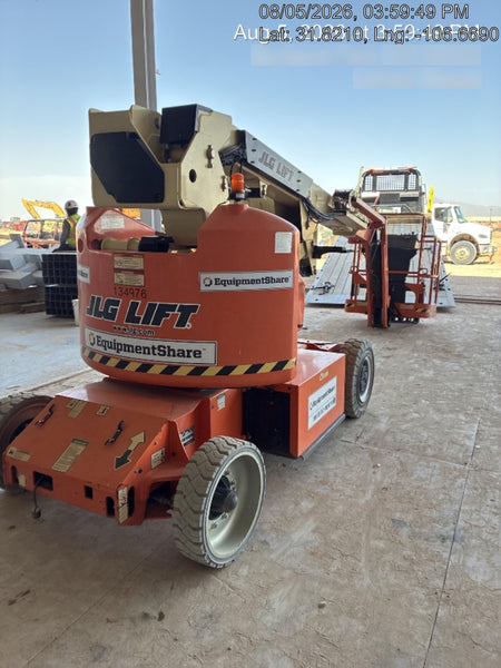 2021 JLG E400AJP Narrow
