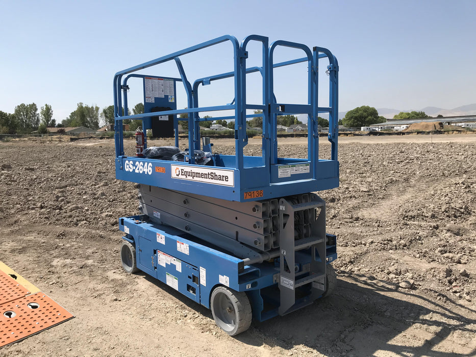 2019 Genie GS-2646 folding rails with full height swing gate