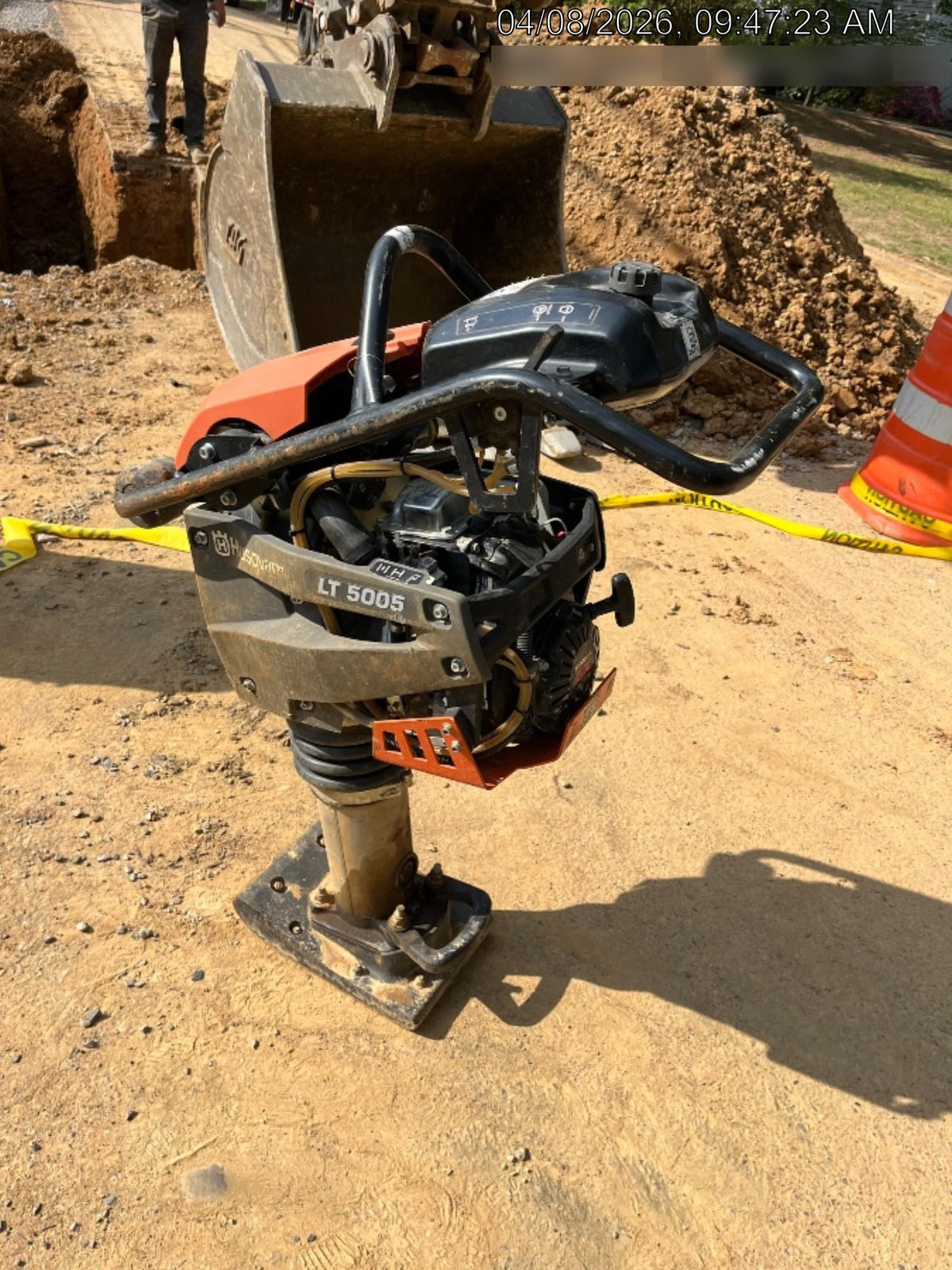 2024 HUSQVARNA LT5005