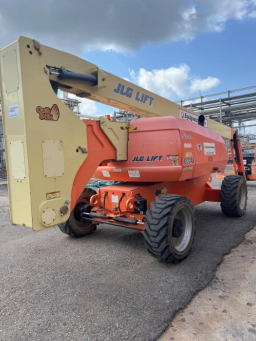2019 JLG 800AJ