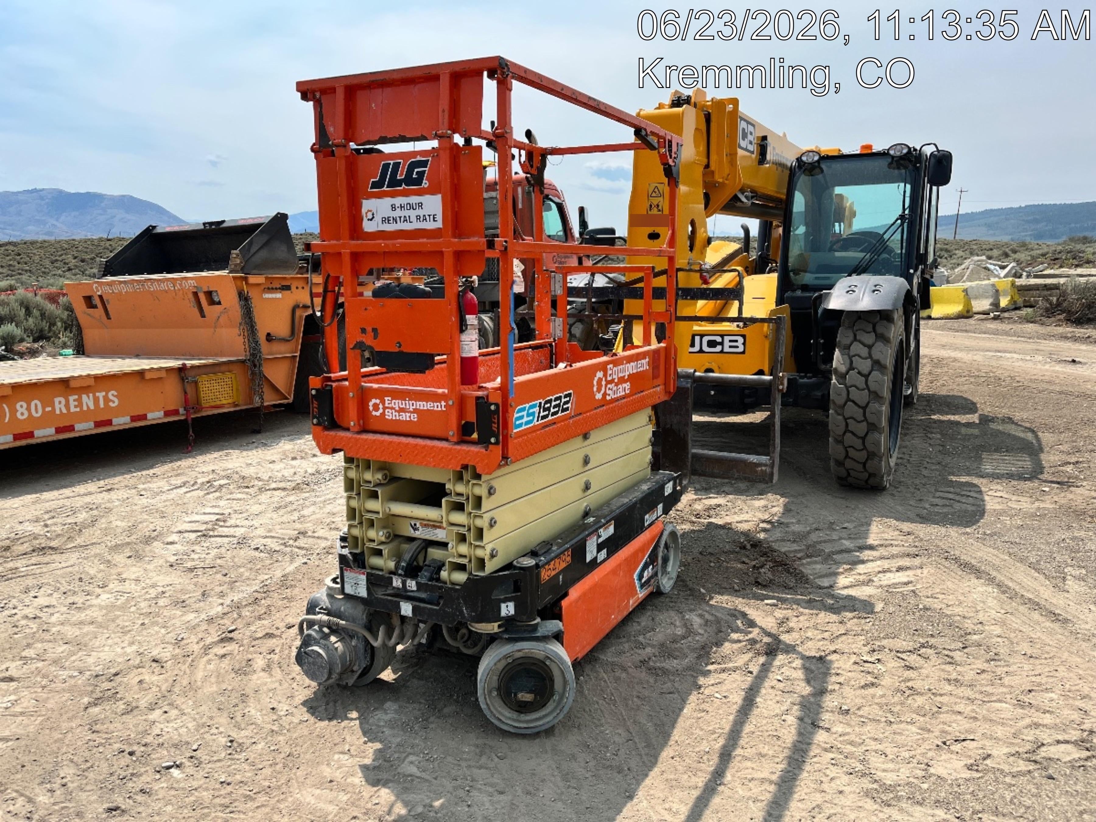 2022 JLG ES1932
