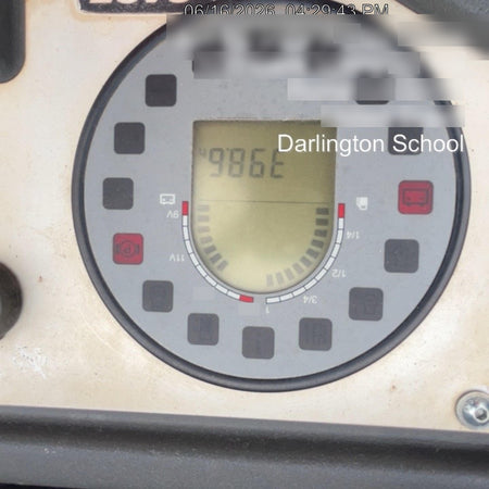 2021 CASE DV26E