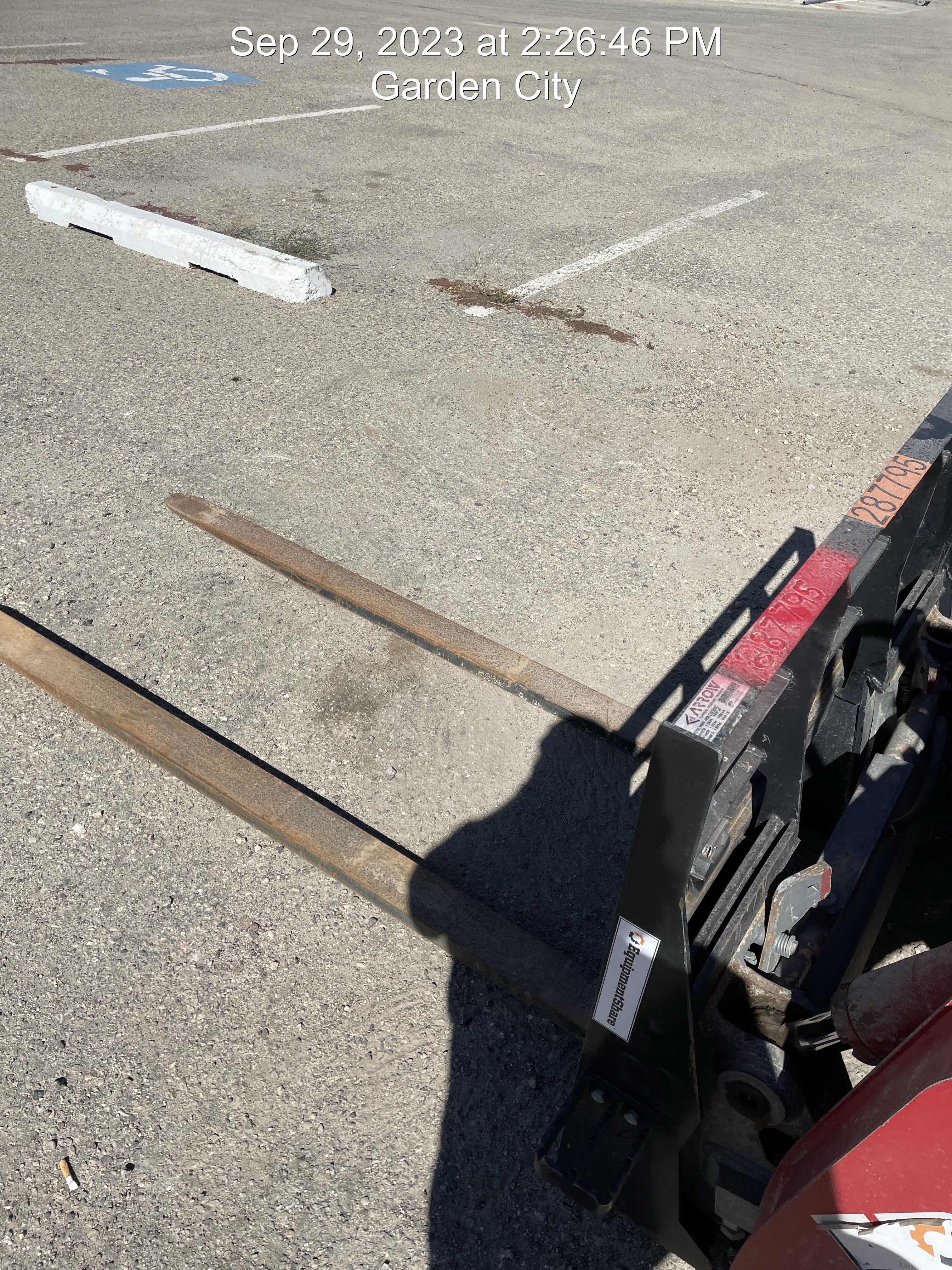 2023 ARROW MATERIAL HANDLING F5100CB