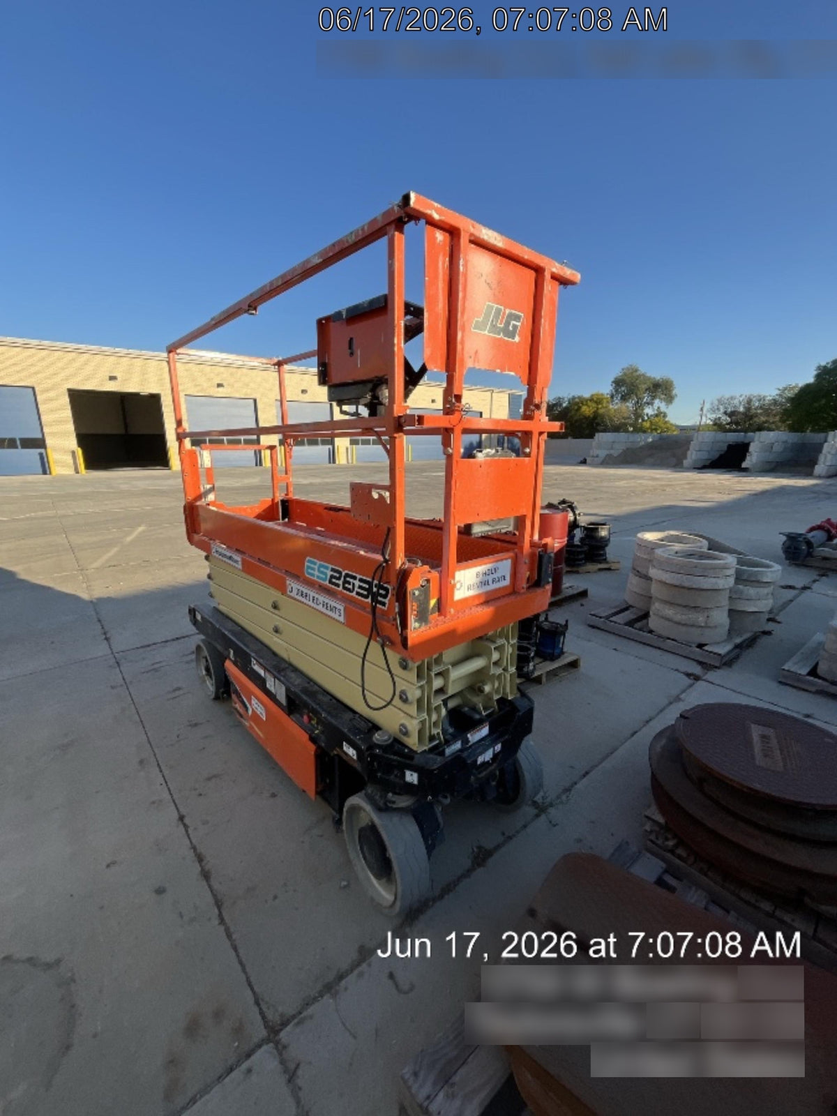 2022 JLG ES2632