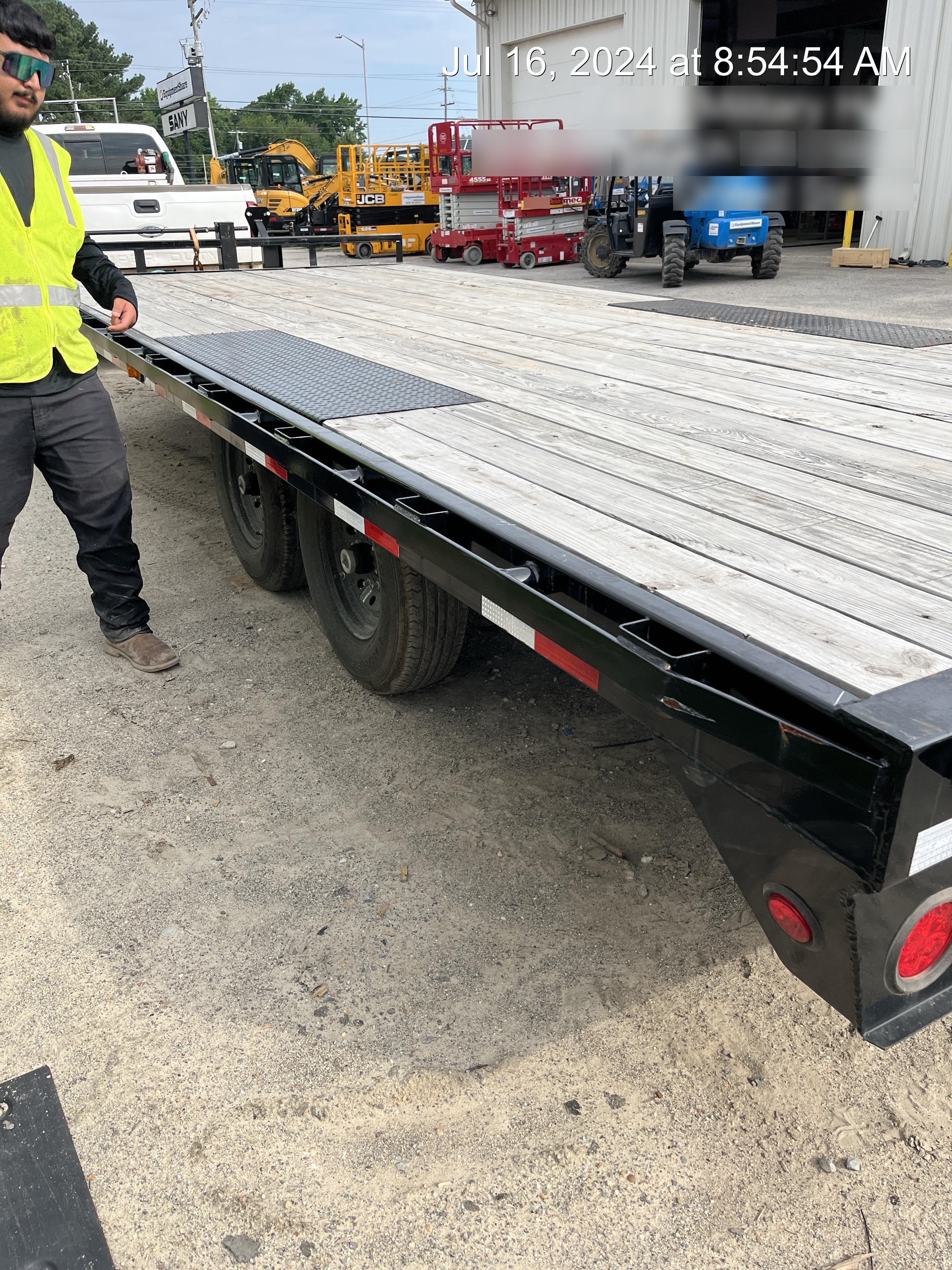 2023 PJ TRAILERS F8