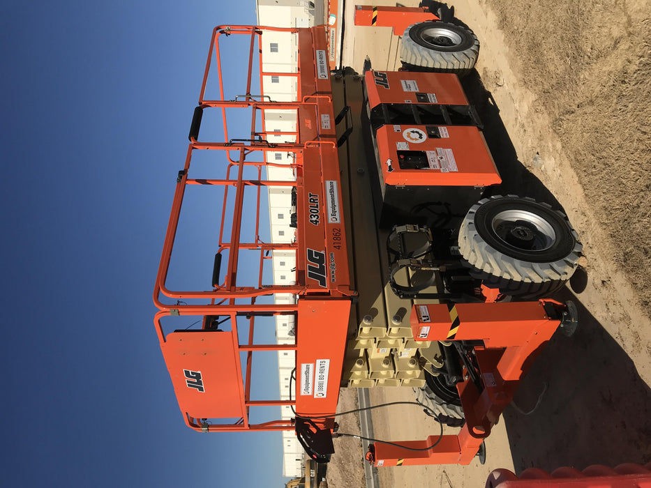 2019 JLG 430LRT