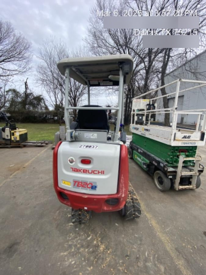 2022 TAKEUCHI TB20e