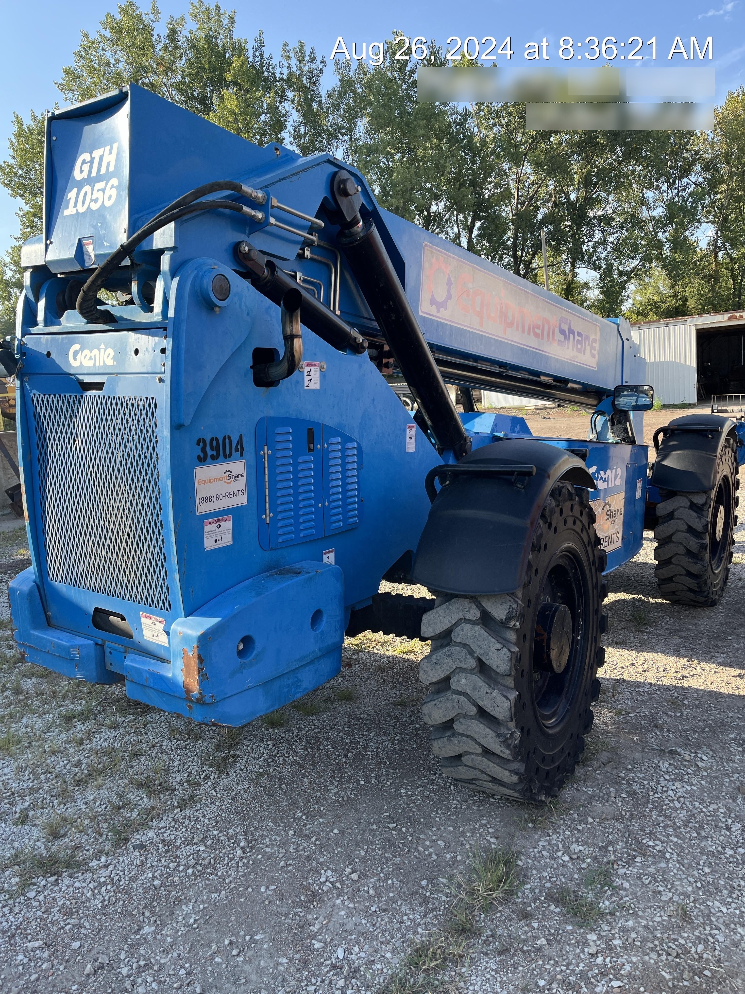 2017 GENIE GTH-1056