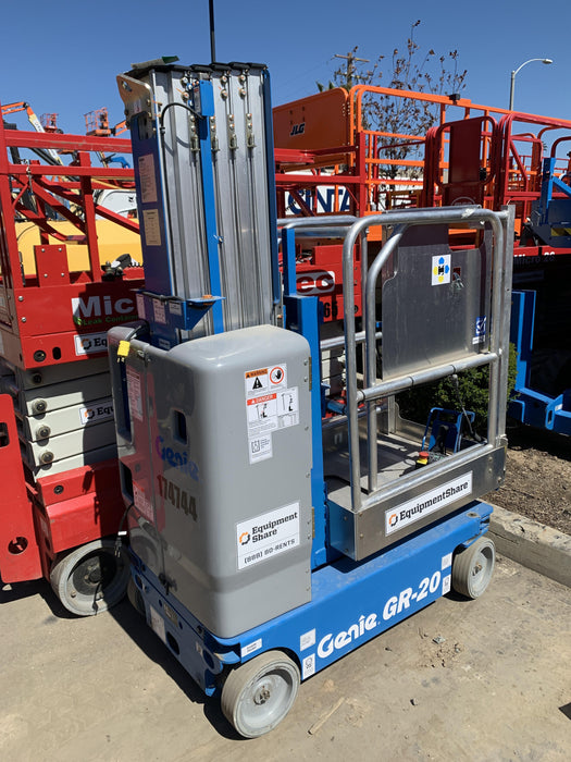 2021 GENIE GR-20