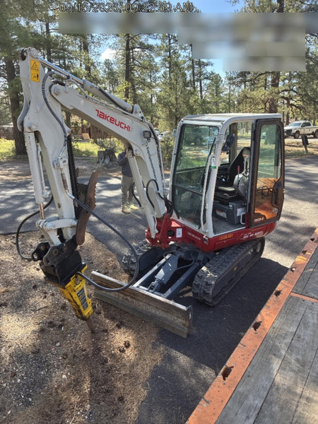 2025 TAKEUCHI TB235-2CR