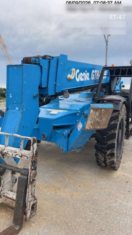 2017 GENIE GTH-1056