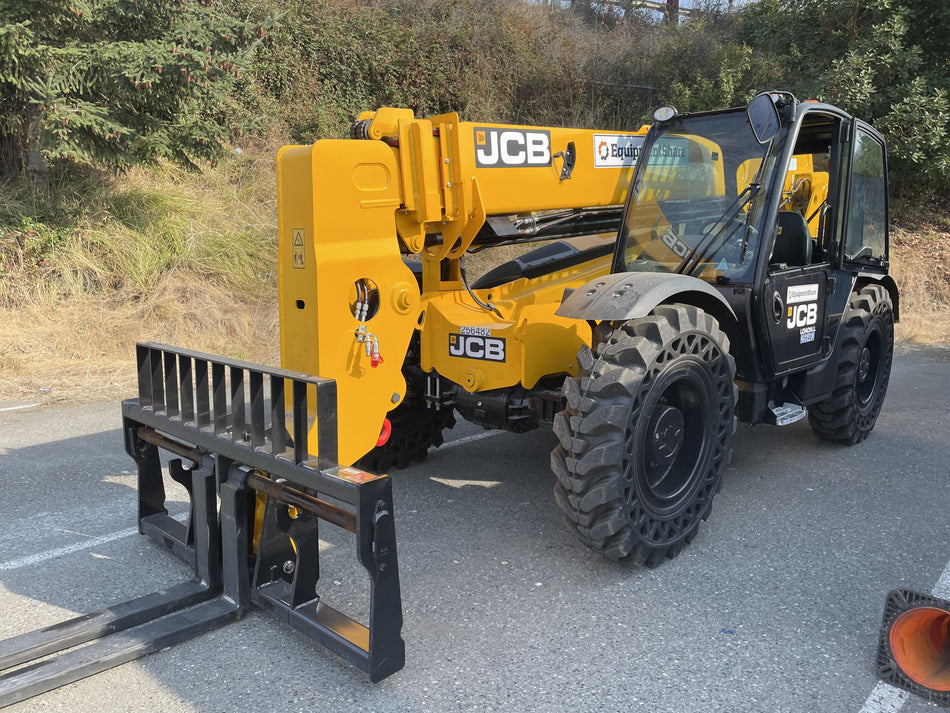 2022 JCB 509-42
