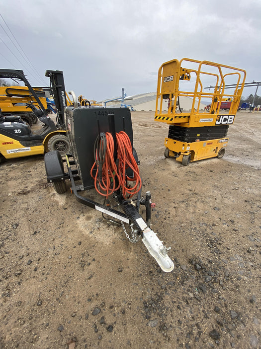 2021 Lincoln Electric Dual Maverick 200/200X Ready Pak 3 (includes trailer, cable rack, fender light kit)