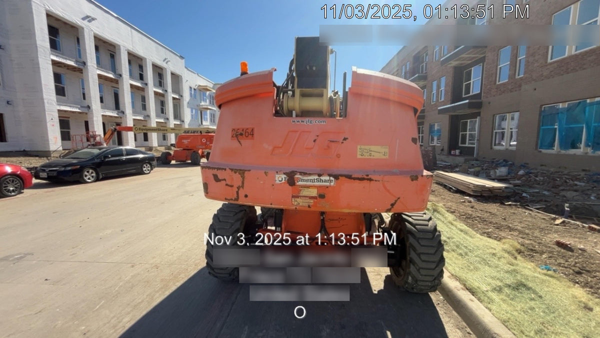 2018 JLG 660SJ