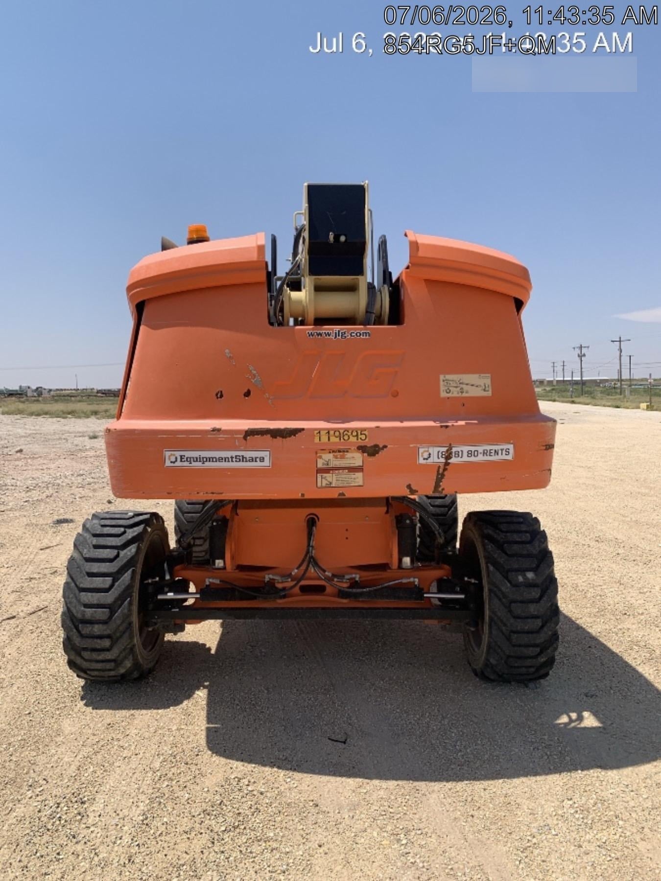 2021 JLG 660SJ