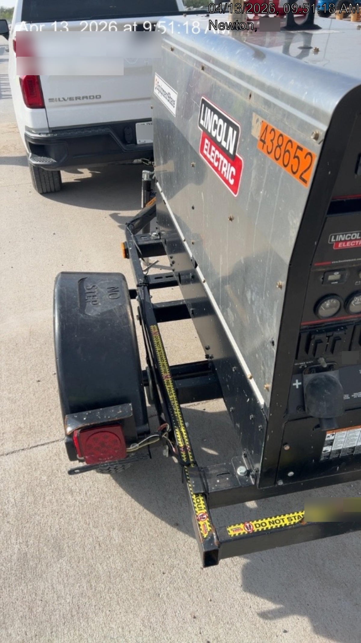 2024 Lincoln Electric LE400 Kubota V1505, Trlr, Cable Rack, Light Kit, ES Decals, T3