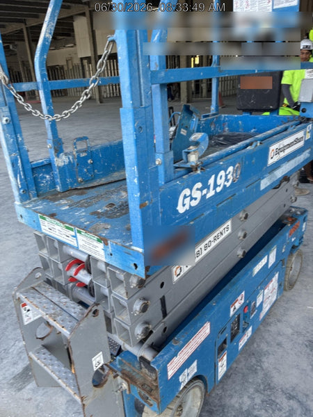 2019 Genie GS-1930 Fixed Rails with Chain Entry